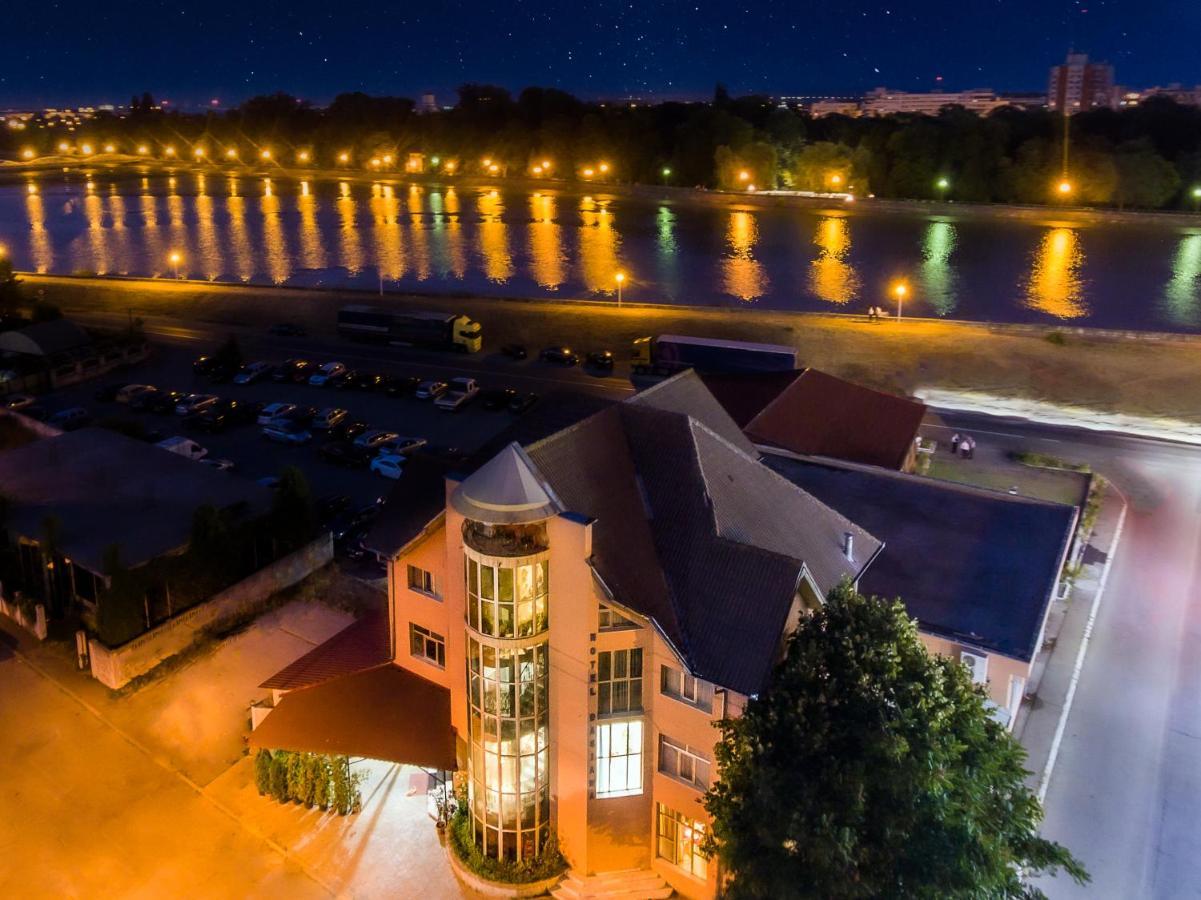 Motel Dasiana Targu Jiu Luaran gambar