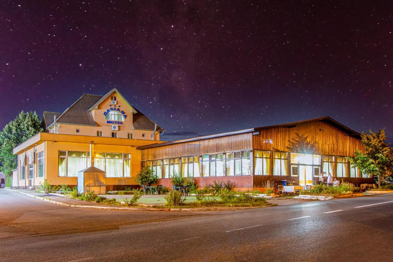 Motel Dasiana Targu Jiu Luaran gambar