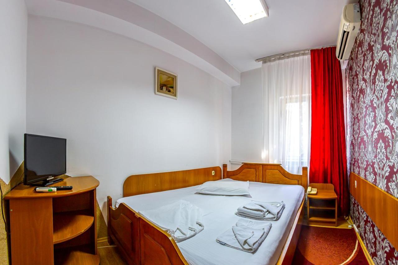 Motel Dasiana Targu Jiu Luaran gambar