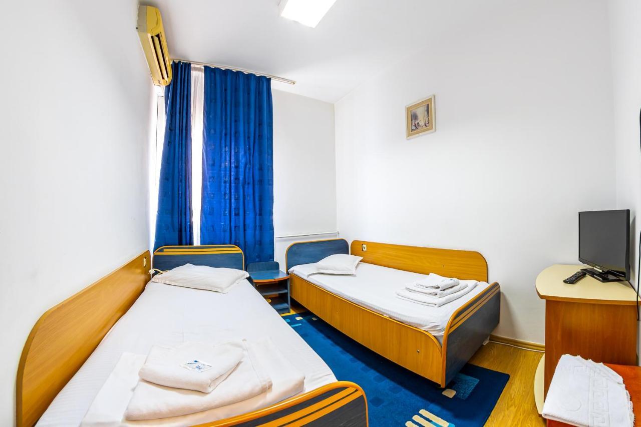 Motel Dasiana Targu Jiu Luaran gambar