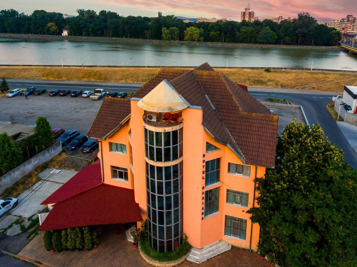 Motel Dasiana Targu Jiu Luaran gambar